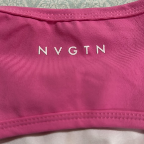 NVGTN Bubblegum Pink Open Back Tee size M - Picture 4 of 6